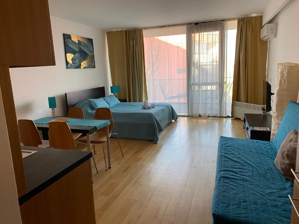Gemini Superior Apartman & Yacht photo 1