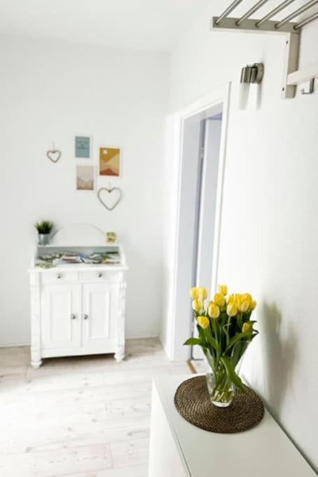 Modernes Apartment mit Balkon free Parking Netflix - Tap to explore photos
