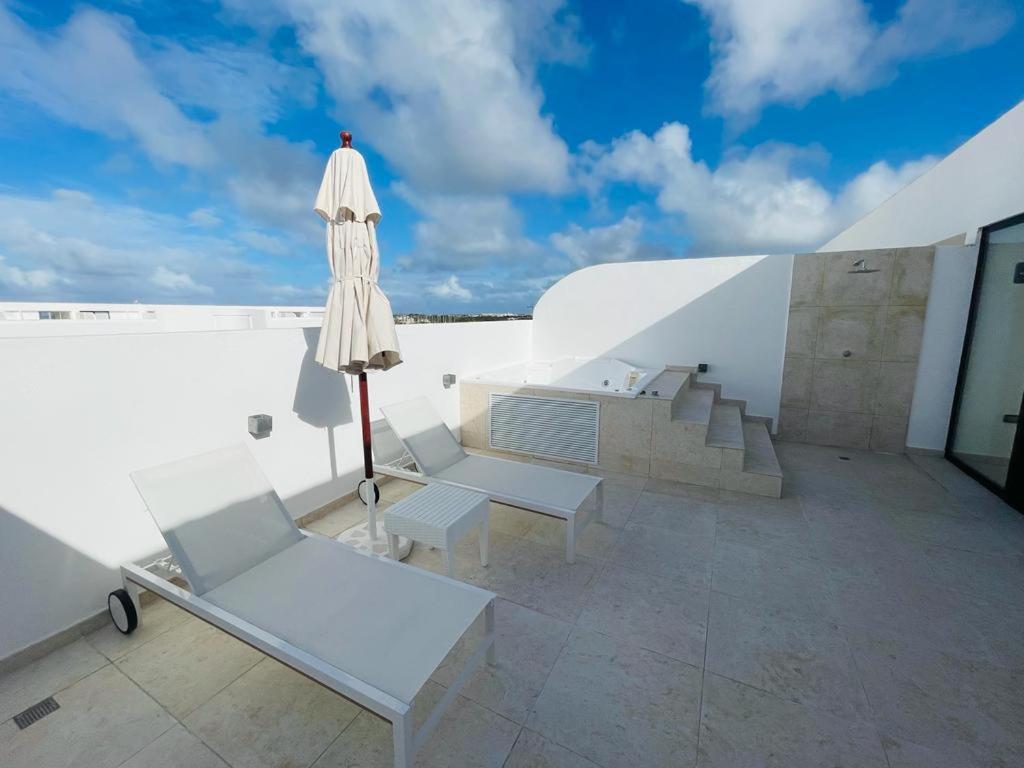 Beach, Golf, Casino,Jacuzzi & Pool Penthouse in Hard Rock, Punta Cana Área, Cana Rock Star photo 1