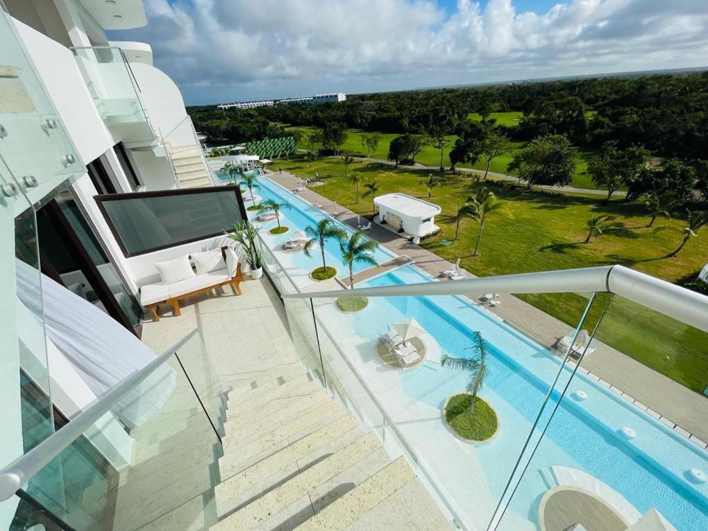 Beach, Golf, Casino,Jacuzzi & Pool Penthouse in Hard Rock, Punta Cana Área, Cana Rock Star photo 2