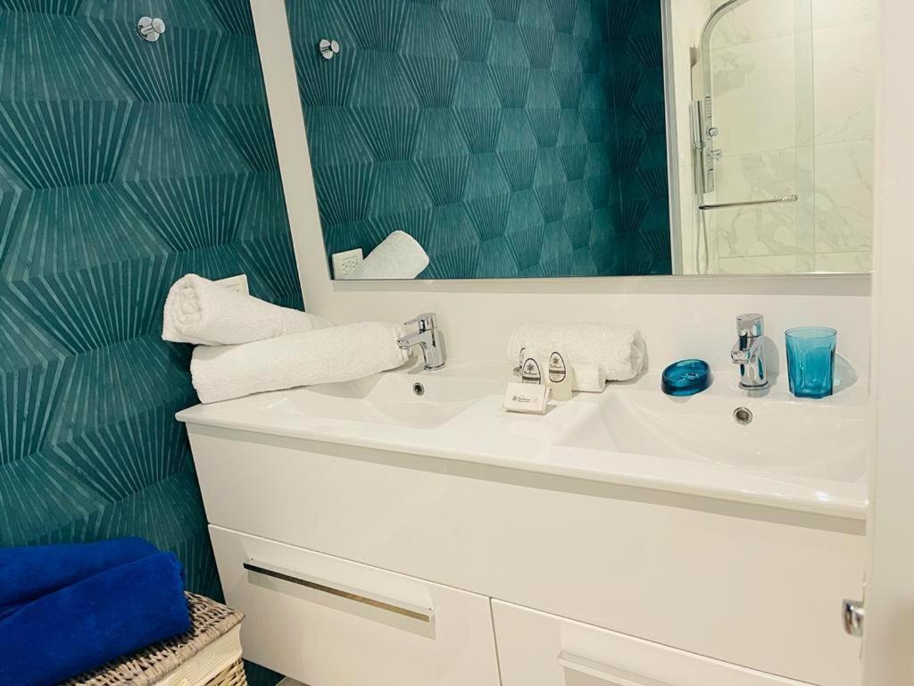 Beach, Golf, Casino,Jacuzzi & Pool Penthouse in Hard Rock, Punta Cana Área, Cana Rock Star photo 3
