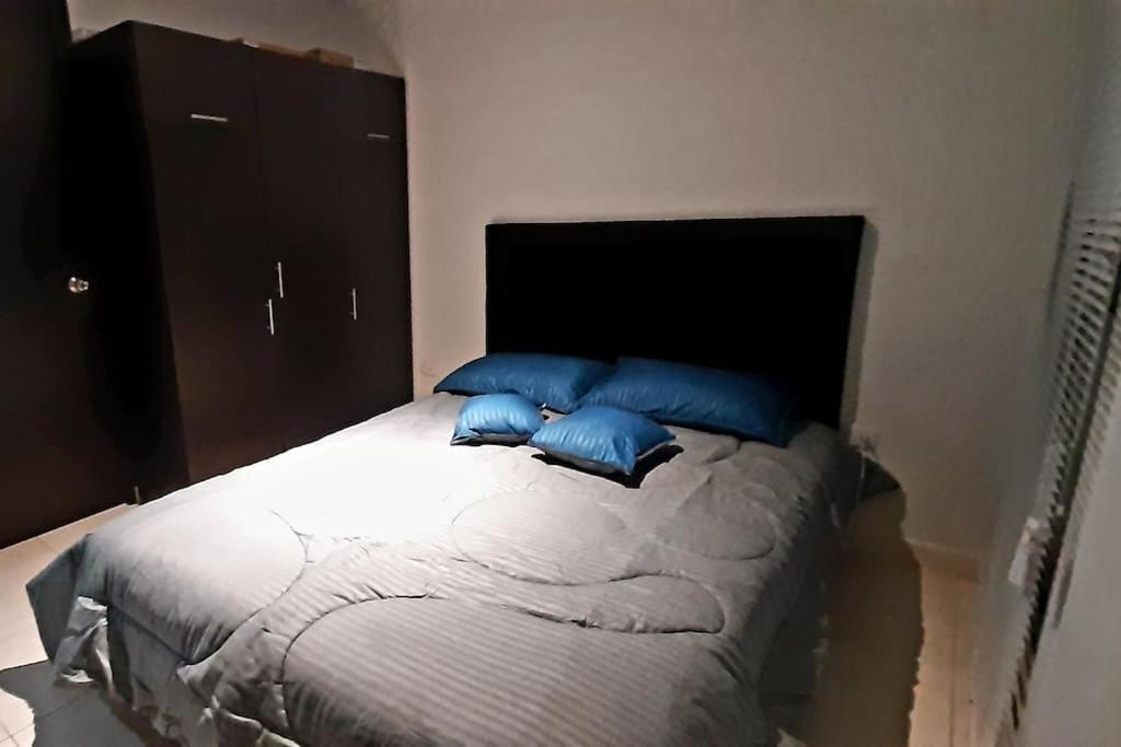 Apartamento en Cúcuta completó en condominio 17 photo 1