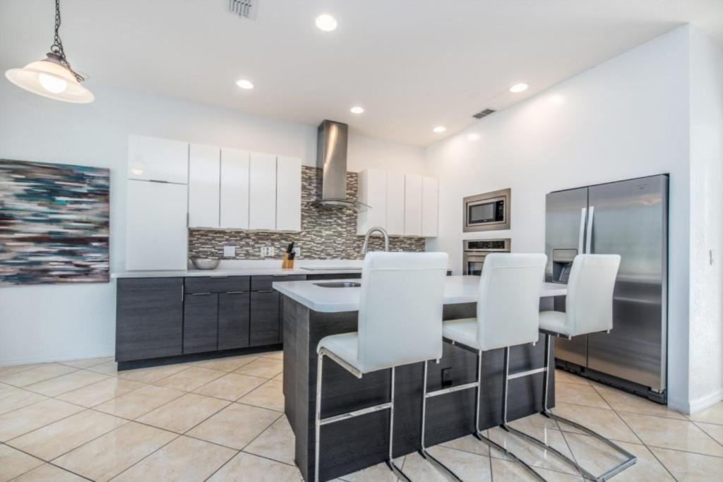 Highlands Reserve - 6 Bed 4 Baths VILLA photo 3