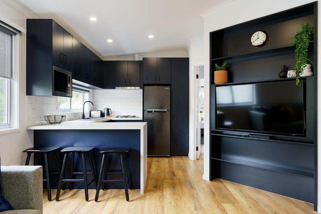 Castlemaine Gardens Luxury Accessible Villa photo 1