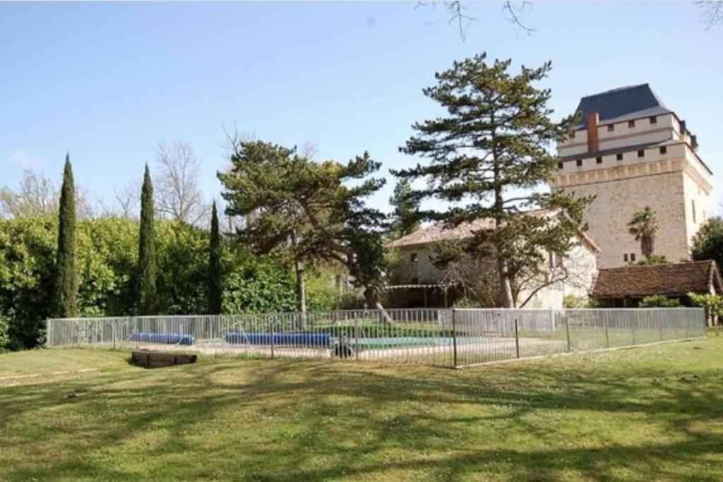 Château Déhès Gazaupouy 1 chambre d'hôte et 1 Gite photo 1