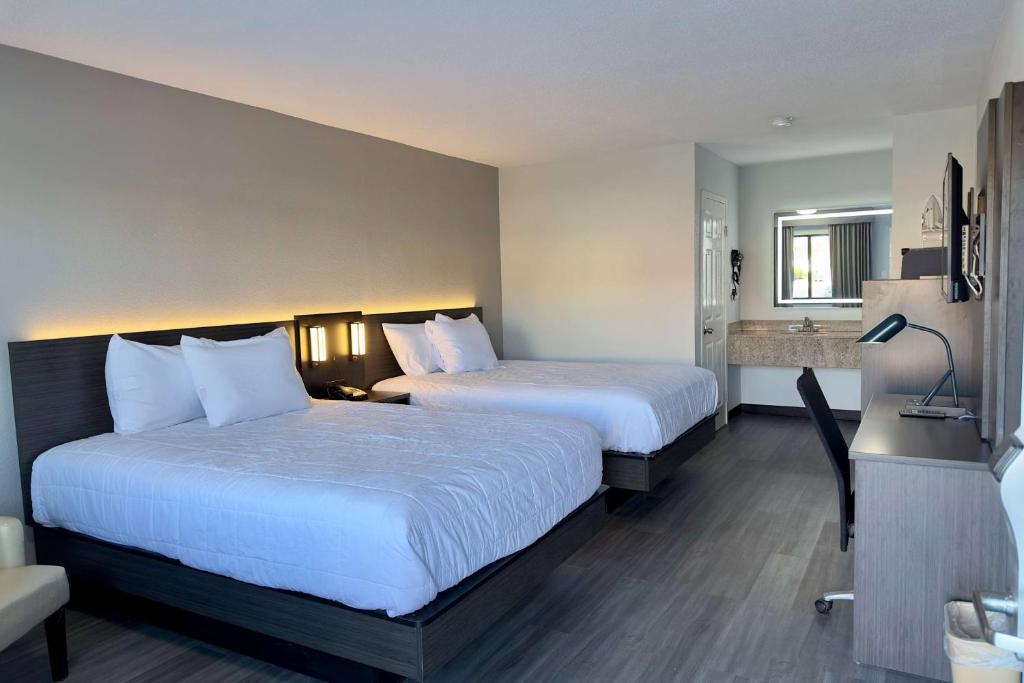 Baymont by Wyndham Rock Hill image