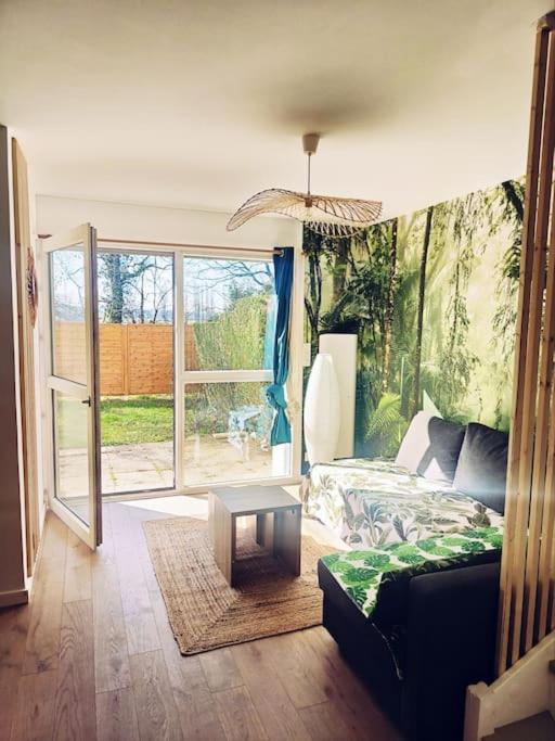 Beau duplex familial avec jardin clôturé photo 1
