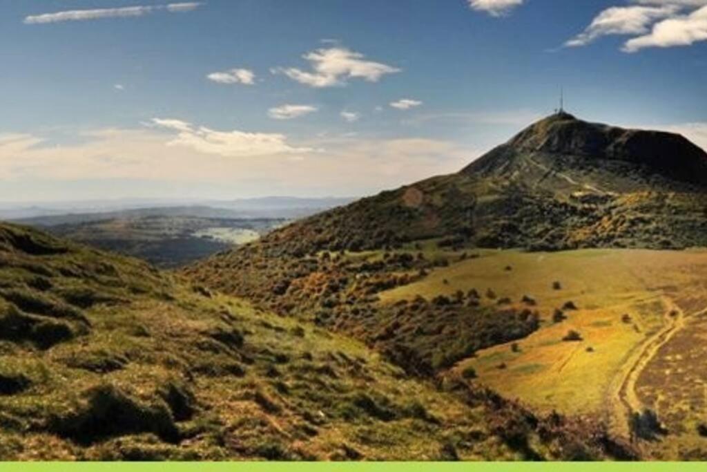 le VULCAN *** 65 m2 vue sur le PUY de DÔME photo 4