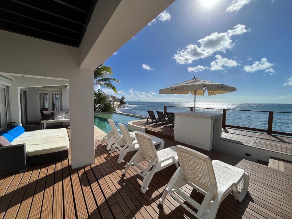 Sunset Surf Villa Beacon Hill photo 1