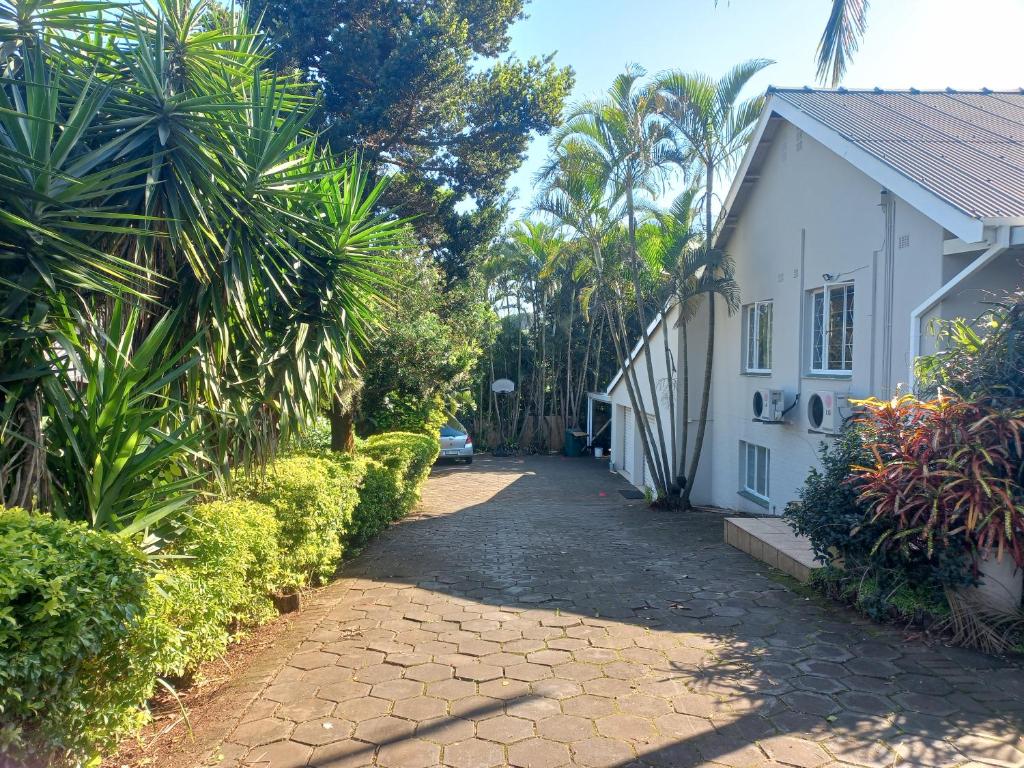 The Sanctuary Guesthouse photo 3