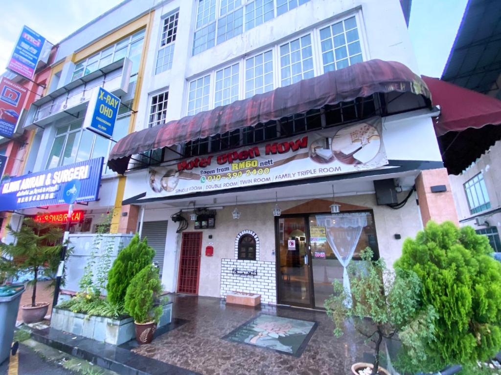 MR Hotel Nusa Bestari photo 2