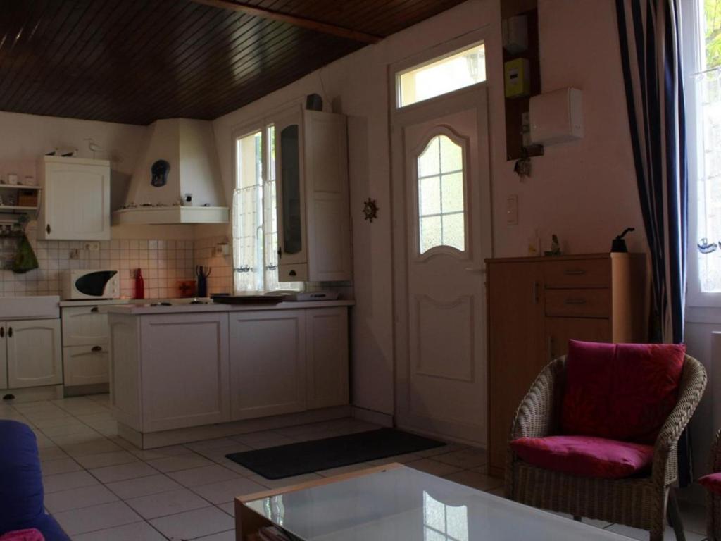 Maison Le Grand-Village-Plage, 3 pièces, 4 personnes - FR-1-246A-314 photo 3
