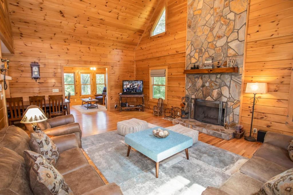 Fireside Lodge image