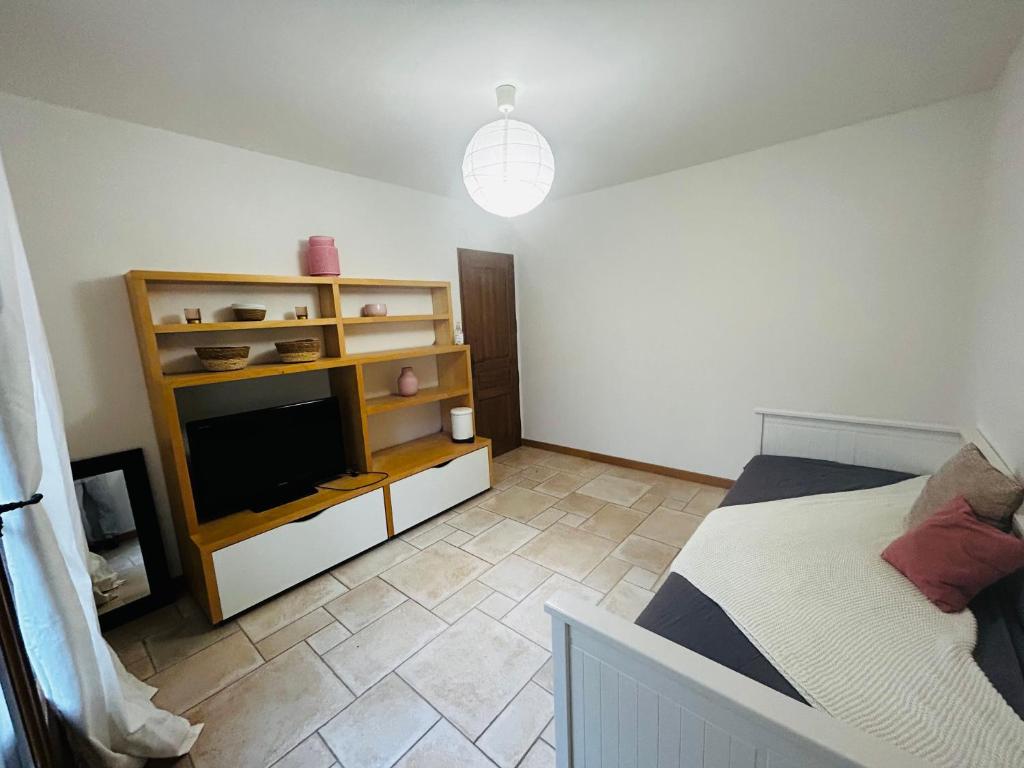 Chambre privée avec coin wc lave main privatif photo 3