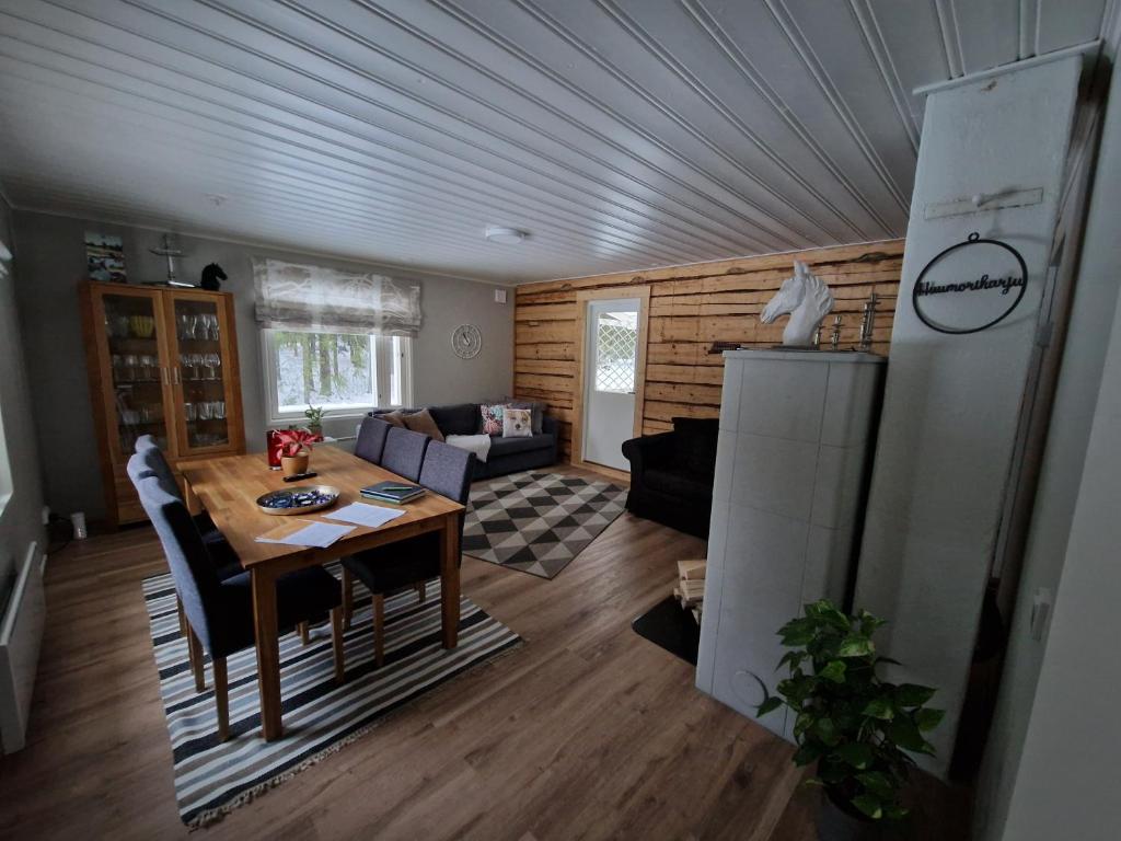 Huumoriharju photo 3