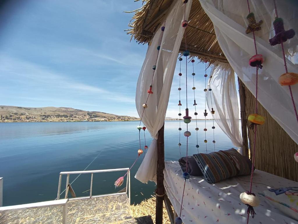 Uros Lake Titicaca Lodge photo 3