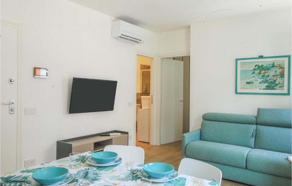 Stunning Apartment In Porto San Giorgio With 1 Bedrooms And Wifi photo 1