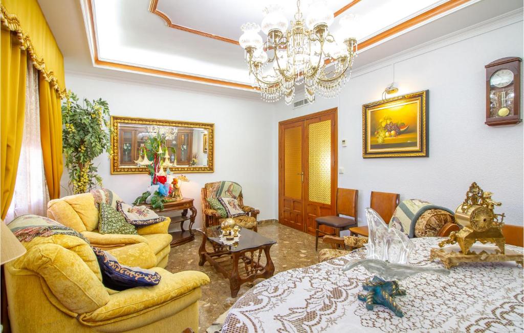 Stunning Home In Lorca With Wifi And 4 Bedrooms photo 4