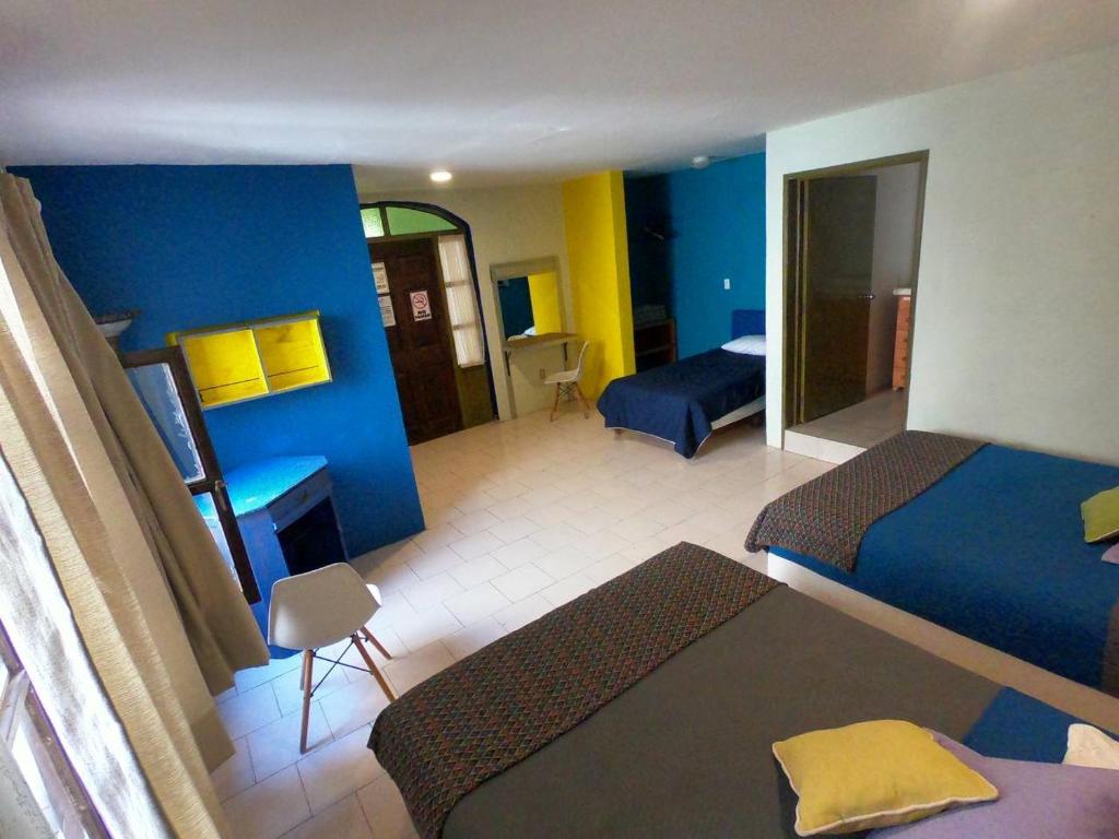 Hotel Tres Piedras photo 2