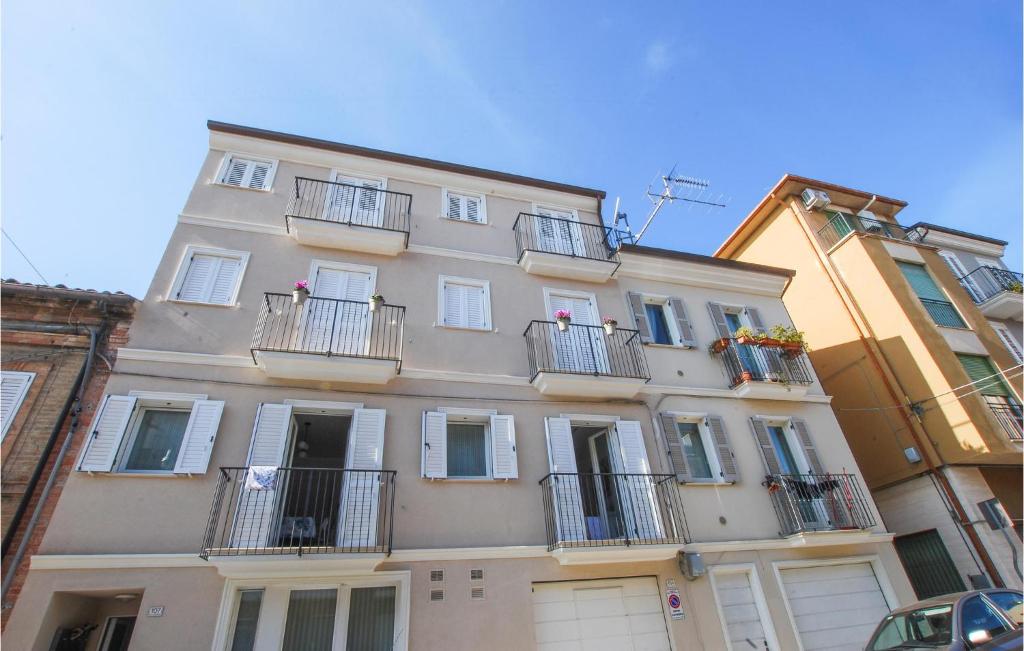 Stunning Apartment In Porto San Giorgio With 1 Bedrooms And Wifi