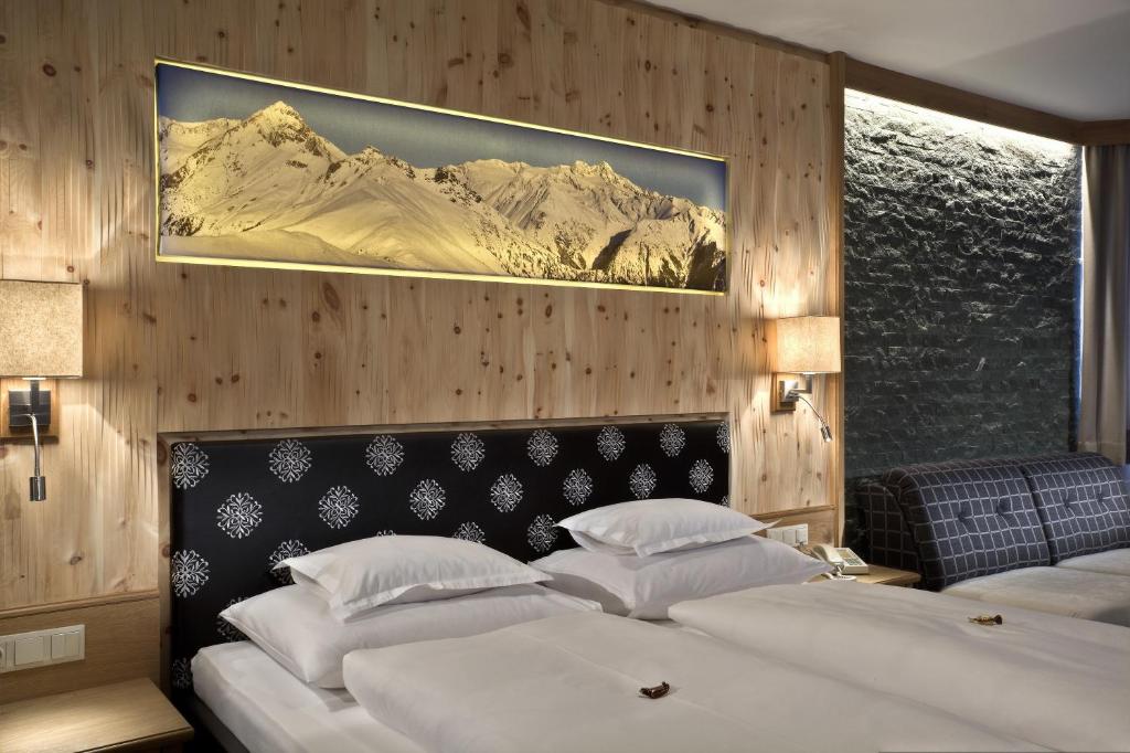Wanderhotel Taurerwirt photo 1