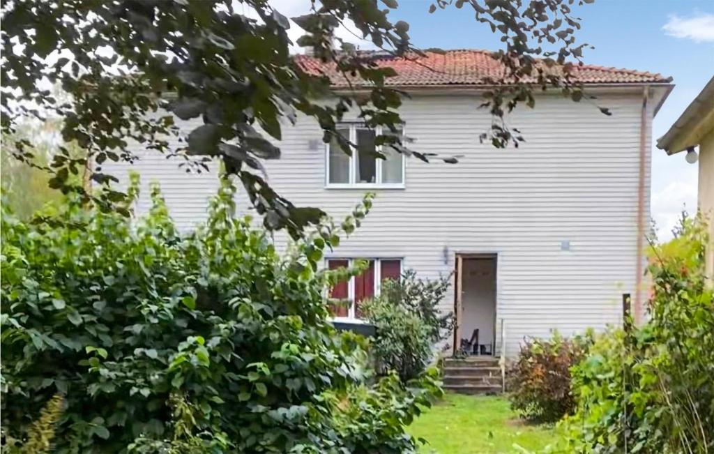 Beautiful Apartment In Undens With 2 Bedrooms