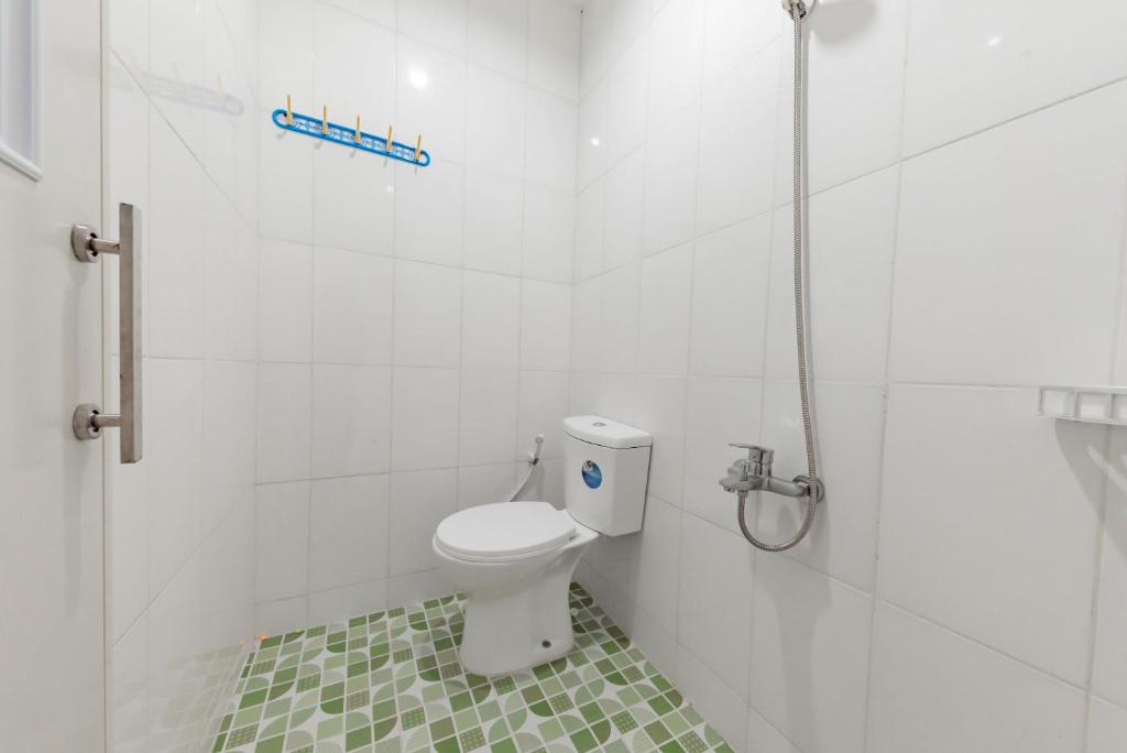 RedDoorz Syariah Plus near Tugu Bubur Ayam Cianjur photo 1