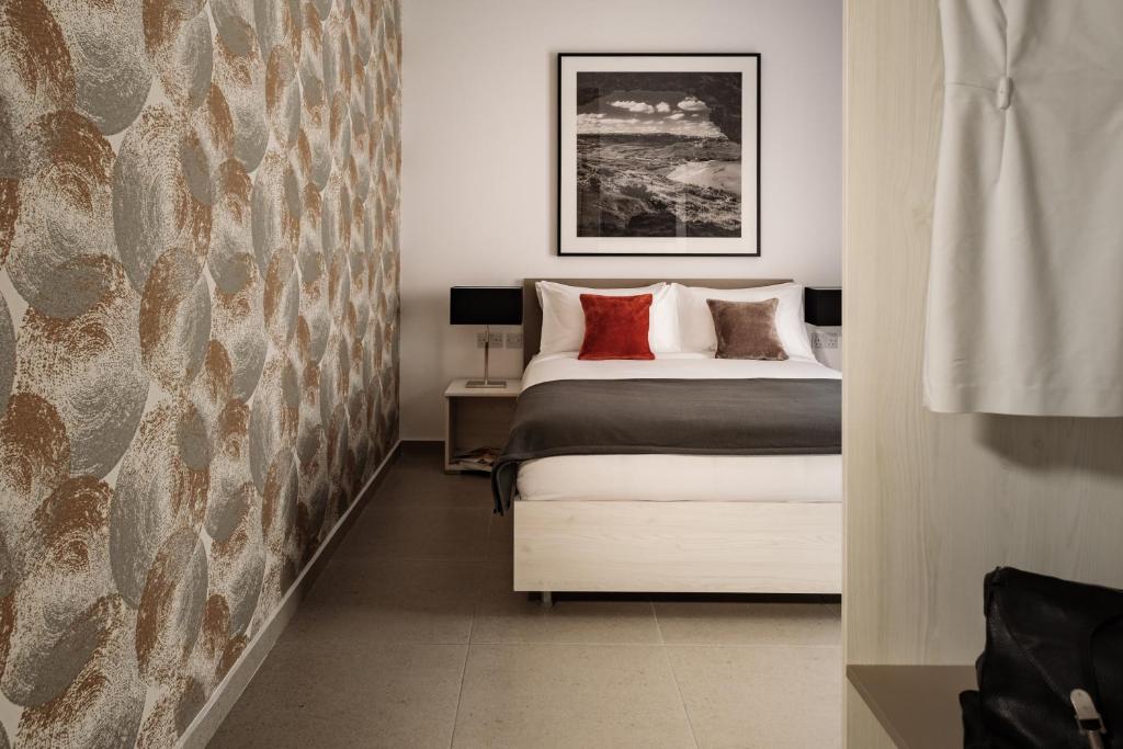Urban Isle Hotel photo 3