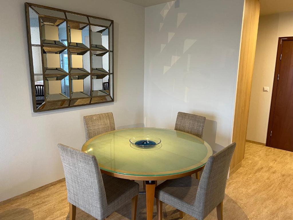 Panoramic Studio Apartment with stunning view - Free Parking photo 2