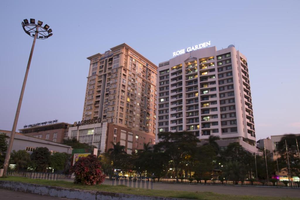 Rose Garden Residences