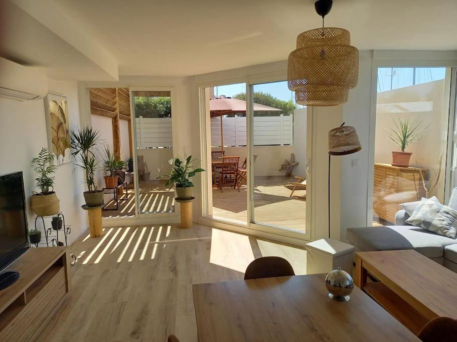 Appartement 100 m2 Terrasse Piscine