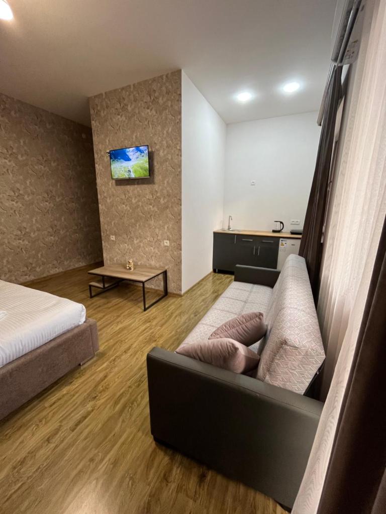 NAREMA FAMILY HOTEL Meghri photo 3