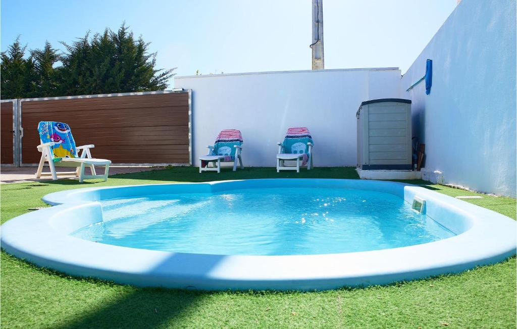 Beautiful Home In Barbate With Outdoor Swimming Pool, Wifi And 3 Bedrooms photo 2