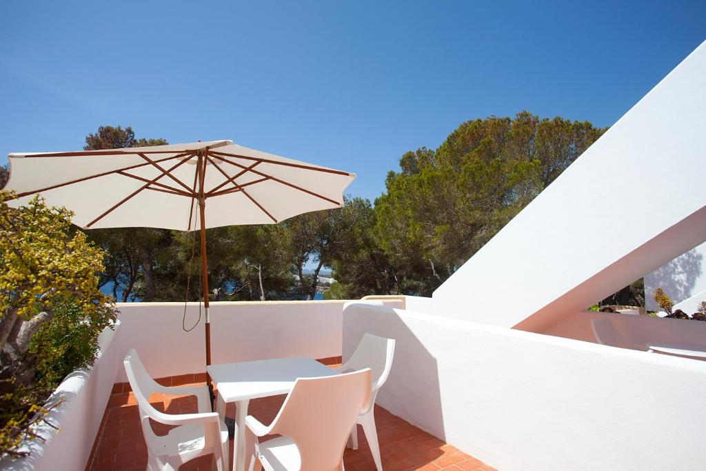 Club Cala Azul photo 3