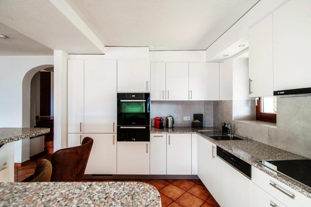 Lilia Apartment by Quokka 360 - large flat with panoramic view of Locarno photo 3