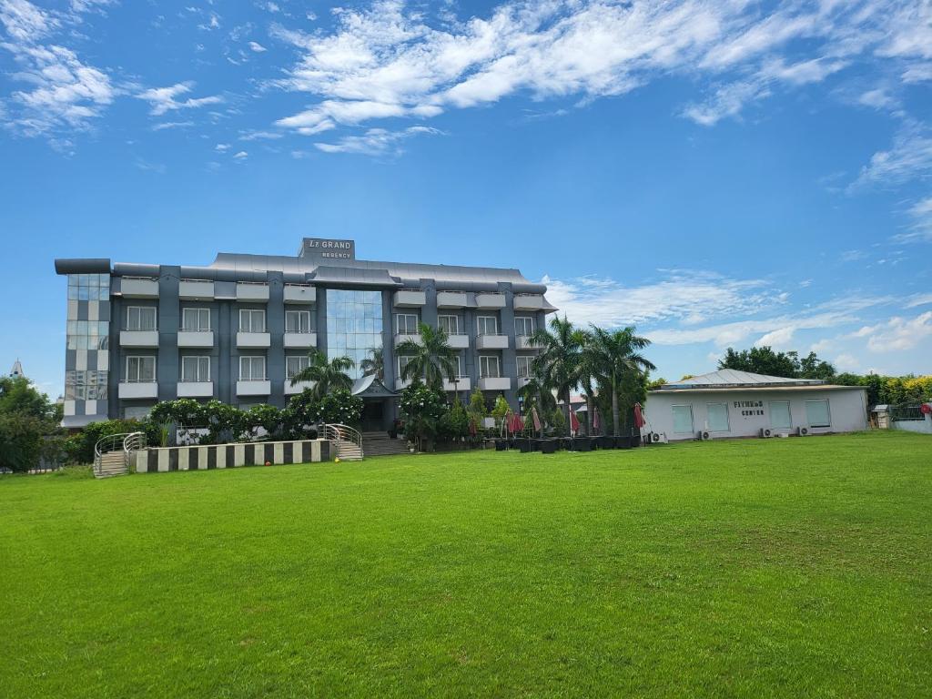 Le Grand Regency - Sorabol