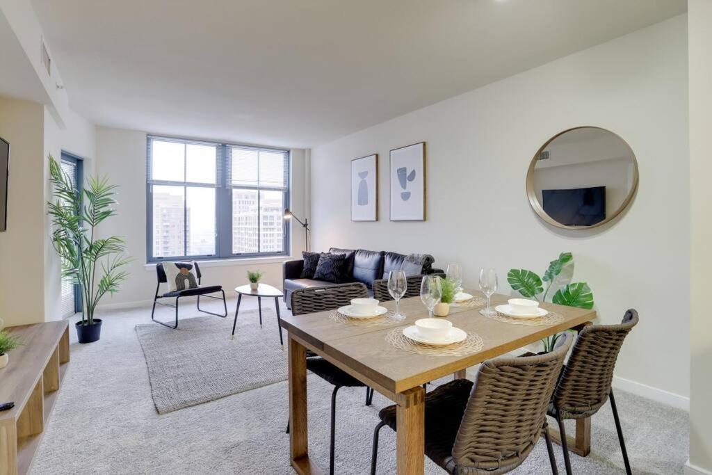 Wonderful 1 BR Apt Located At Pentagon City photo 2