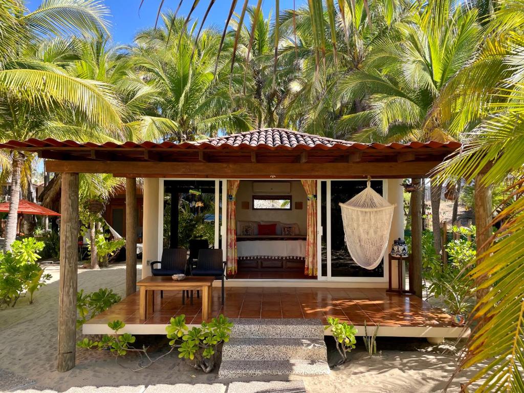Bungalows Tree Tops - Adults Only photo 4