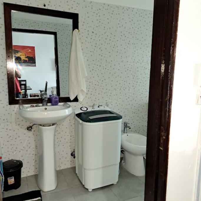 Cosy appartment in Malindi beach photo 3