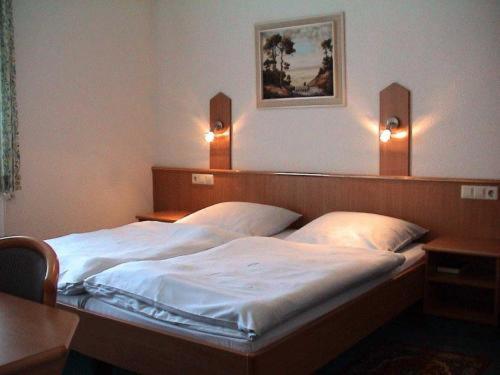 Hotel Garni Kreuzäcker photo 2