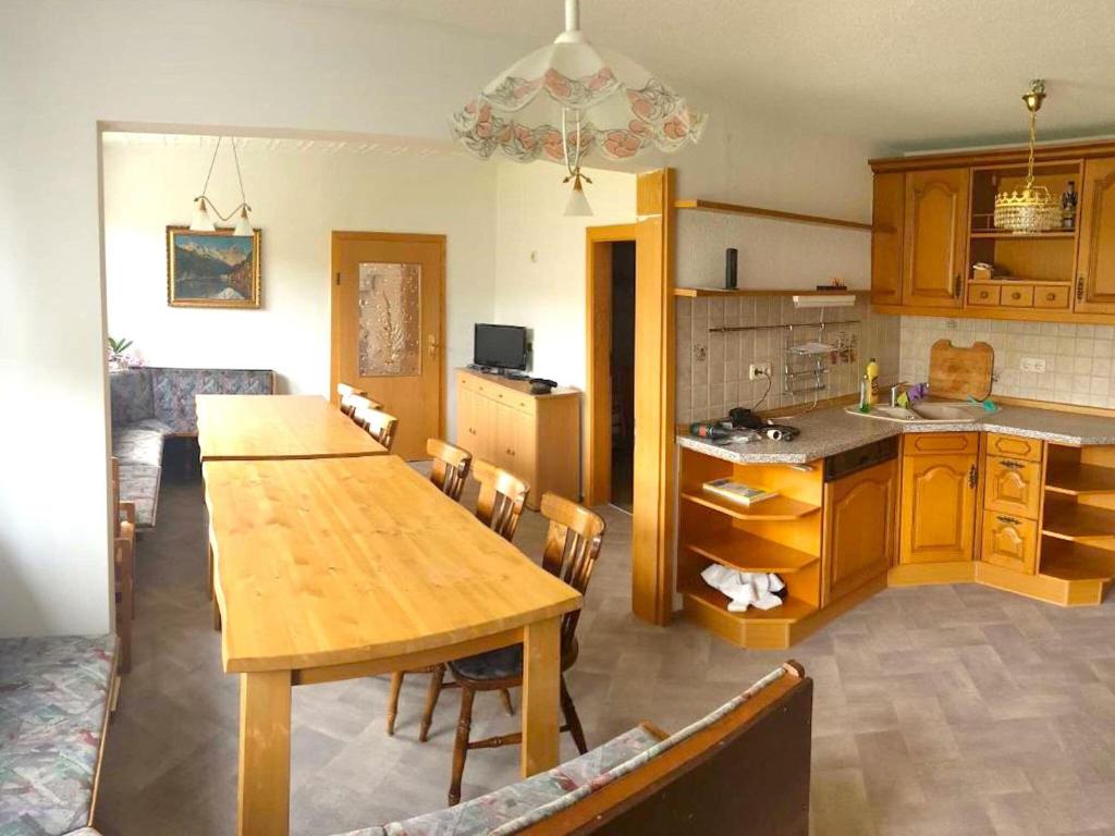 Spacious Holiday Home in Bärenstein with Garden photo 4