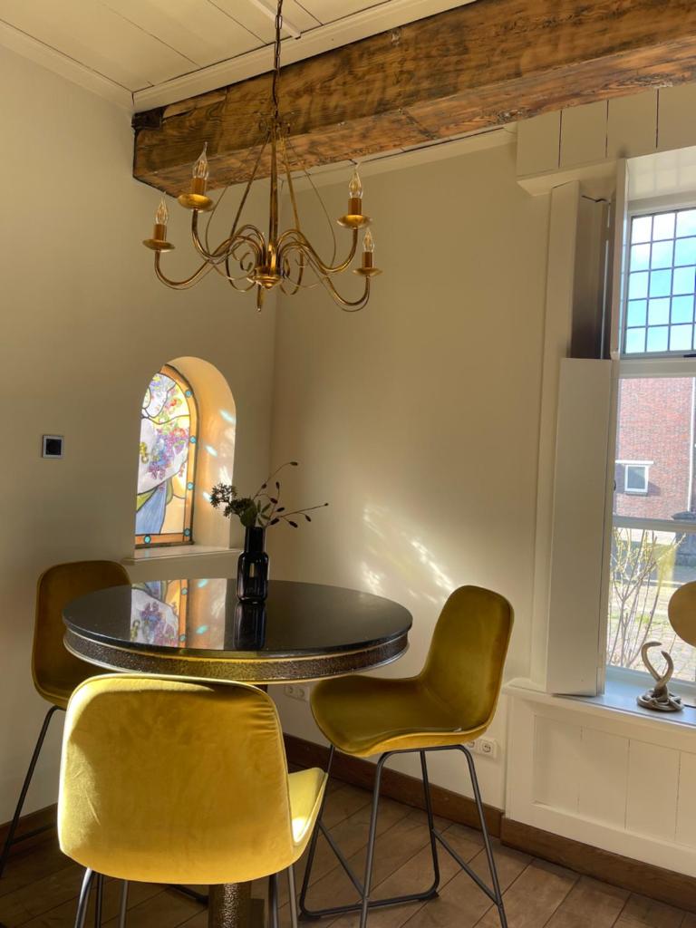 Zeer sfeervol gastenverblijf in Het Molenhuisje met woonkamer en keuken photo 4