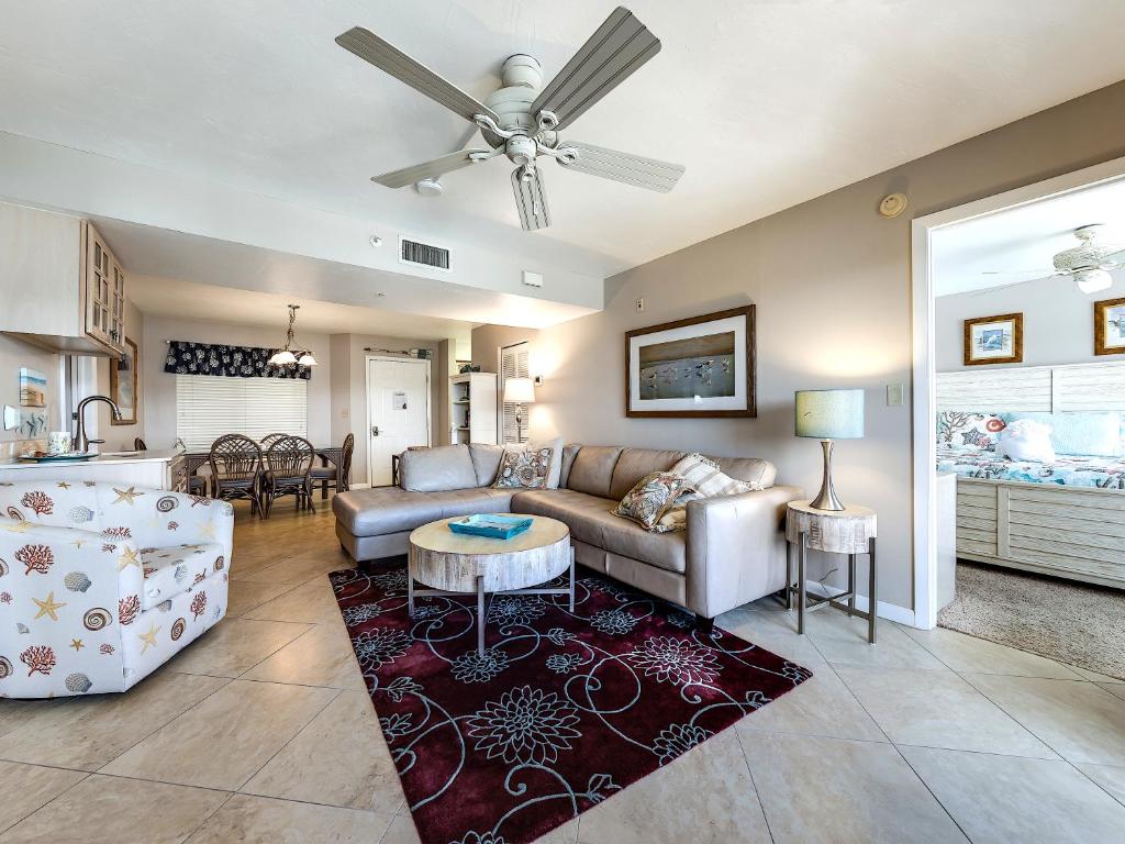 Santa Maria II 301, 3 Bedrooms, Pool Access, WiFi, Spa, Sleeps 6 photo 3