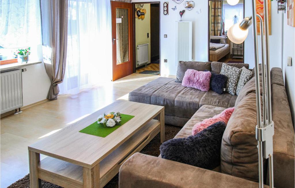 Nice Apartment In Arrach With Wifi And 2 Bedrooms photo 4