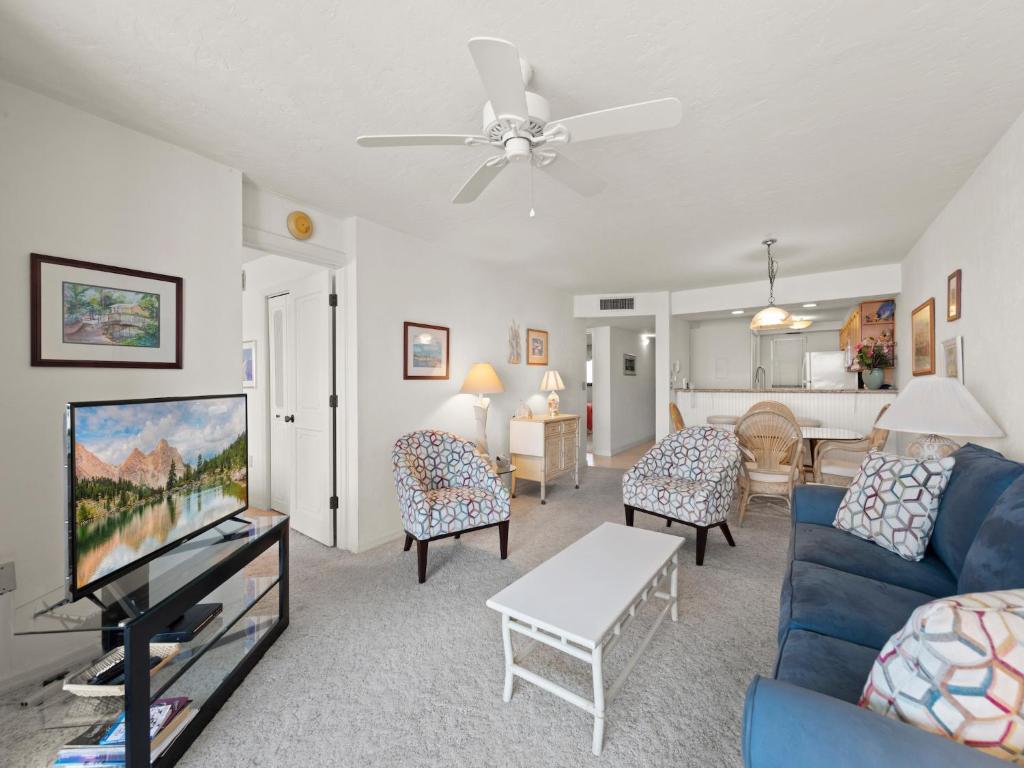 Sunset 1101, 2 Bedrooms, Sleeps 6, Heated Pool, Gulf Front, Elevator photo 2