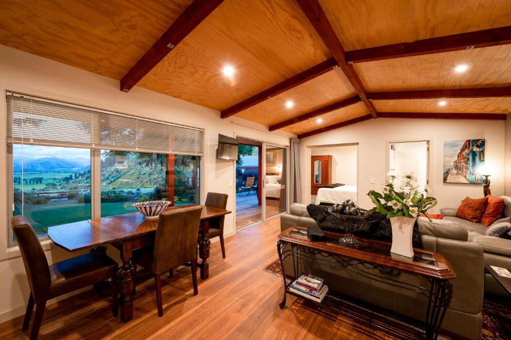 Criffel Bluffs Cottage photo 3