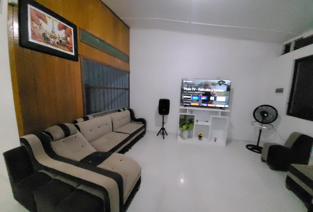 Pucallpa House3 photo 3