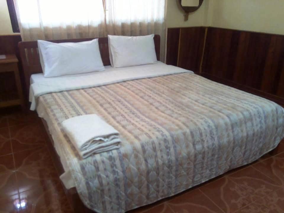 Pon's Riverside Guesthouse photo 2