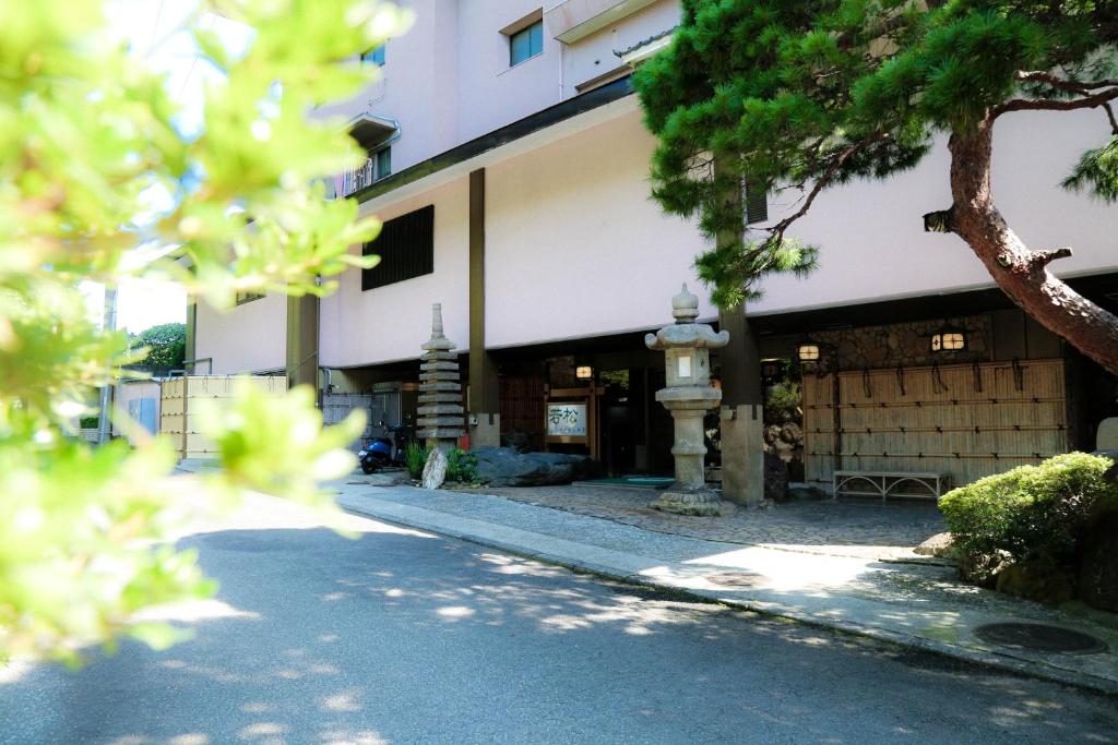 Wakamatsu HakoneYugawara photo 1