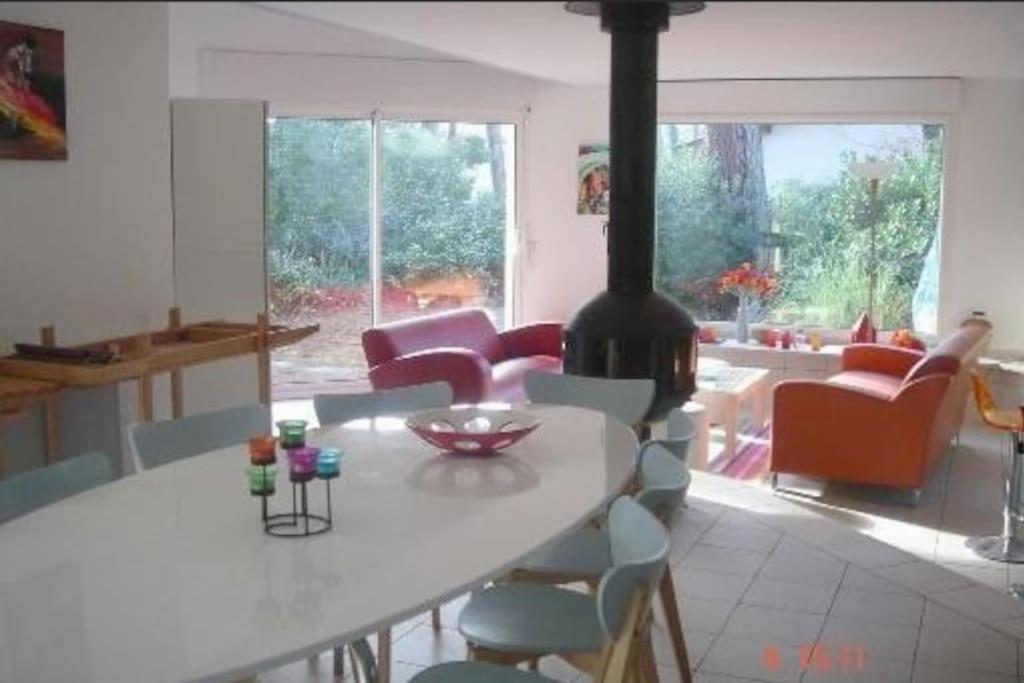 Modern Villa High Standing Pyla sur Mer 3' from beach photo 2